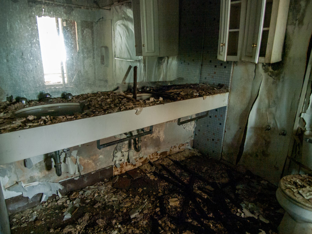 steele mansion abandoned