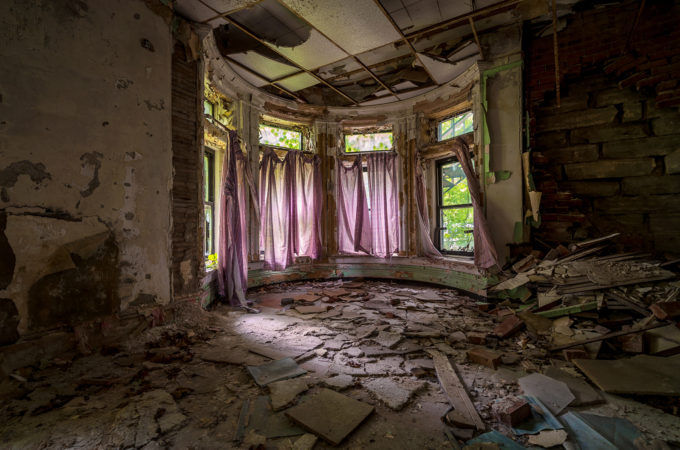 The Abandoned Victorian Mansion of a Famous Cleveland Architect