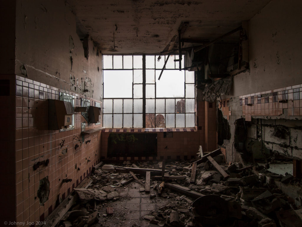 trashed bathroom inside abandoned victoreen factory in cleveland ohio