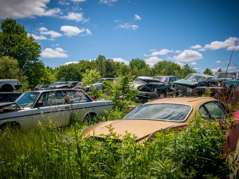 Ohio’s Volvo Graveyard - Architectural Afterlife