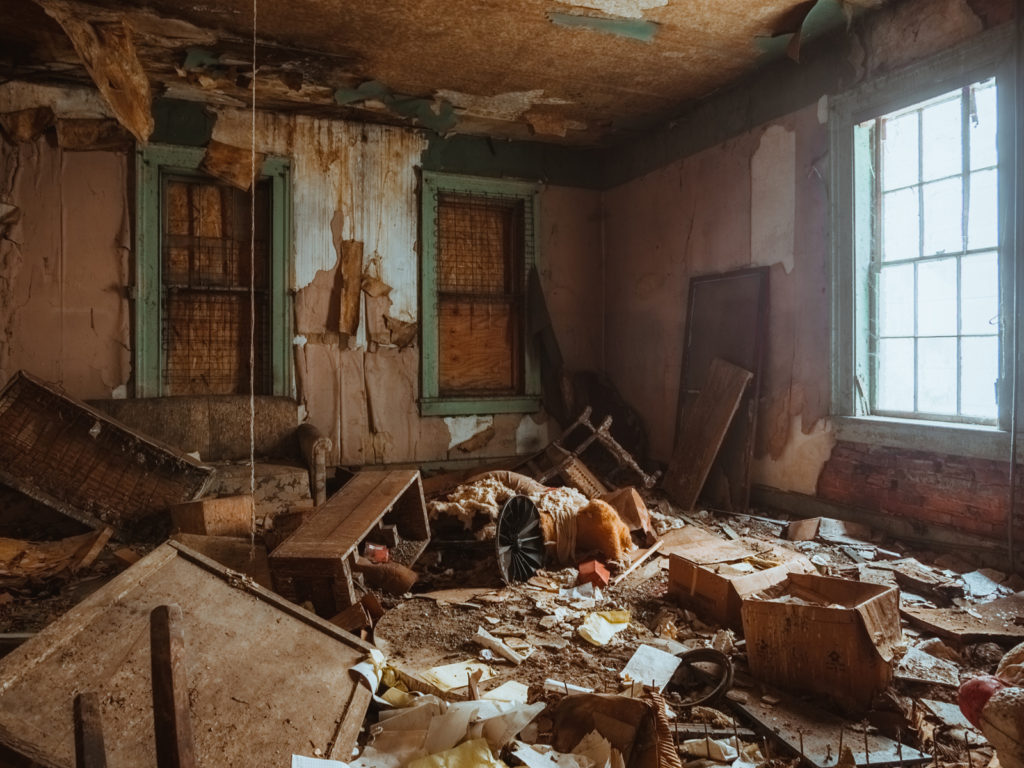 abandoned miles park auto building in cleveland