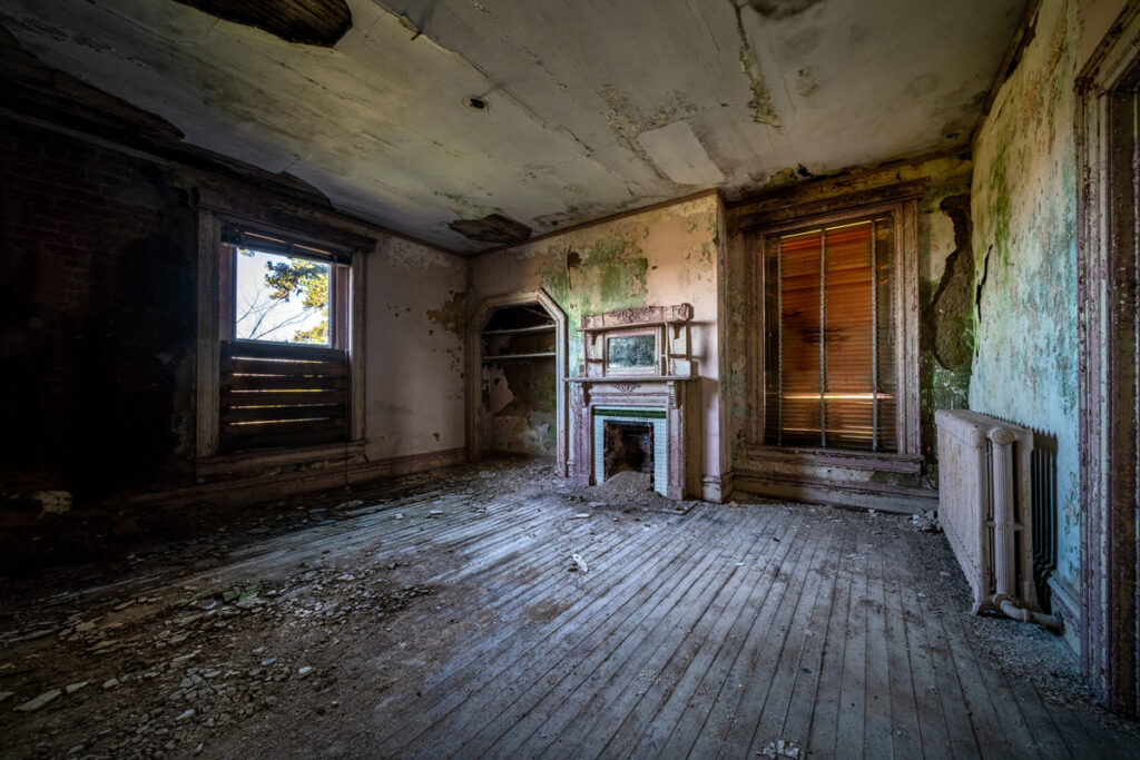 abandoned dunnington mansion in virginia