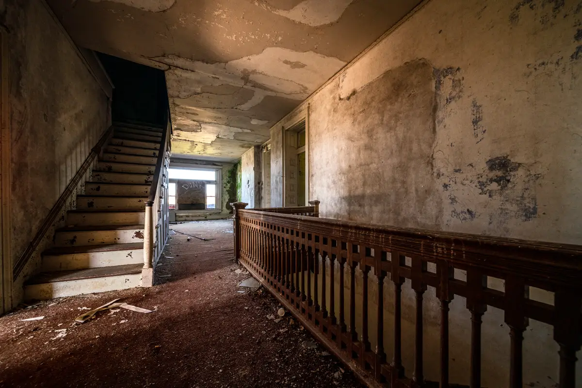 Abandoned Farmville - The Mansion Of A Tobacco Tycoon - Architectural ...