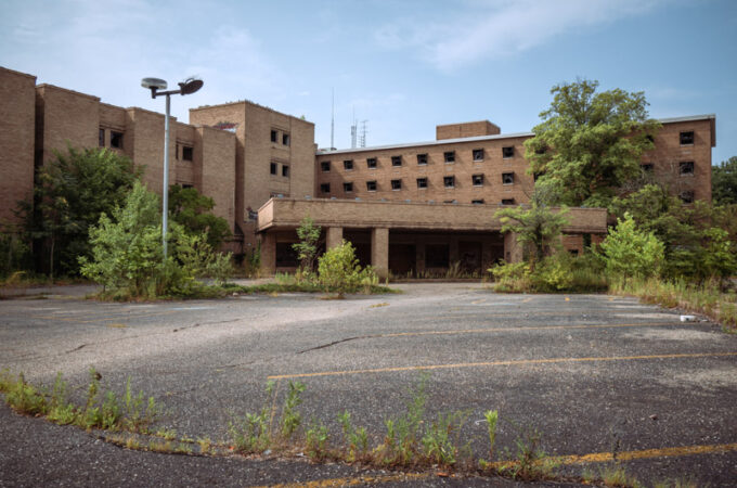 A Hospital Abandoned For Over 25 Years