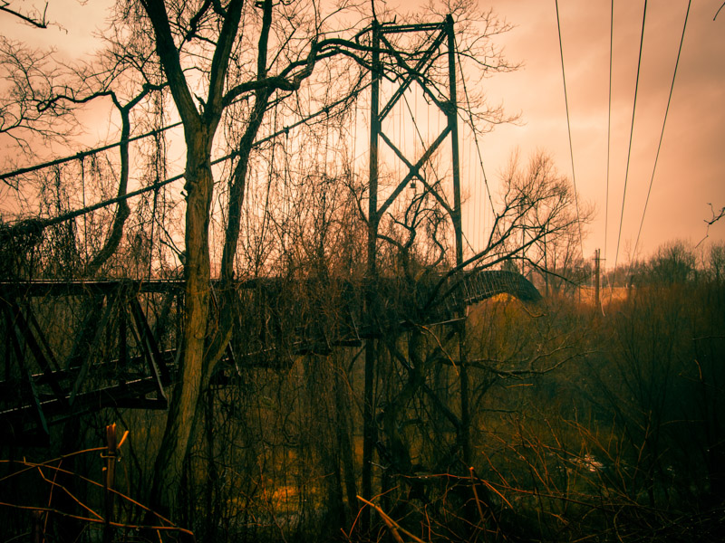 abandoned sidaway bridge in cleveland, ohio