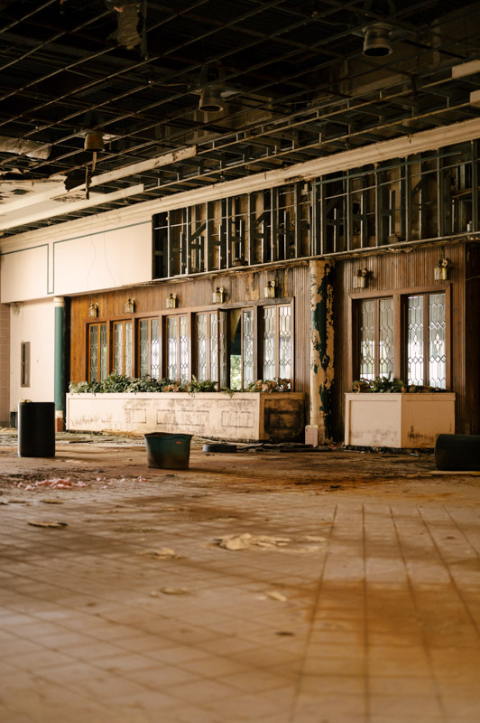 abandoned montgomery mall