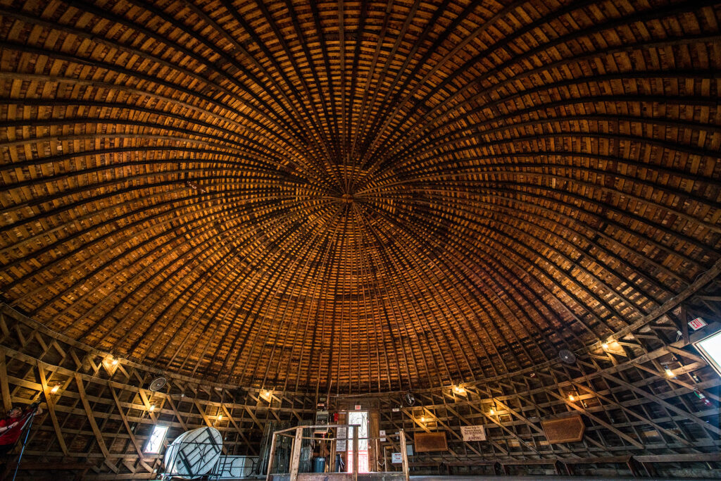 arcadia round barn