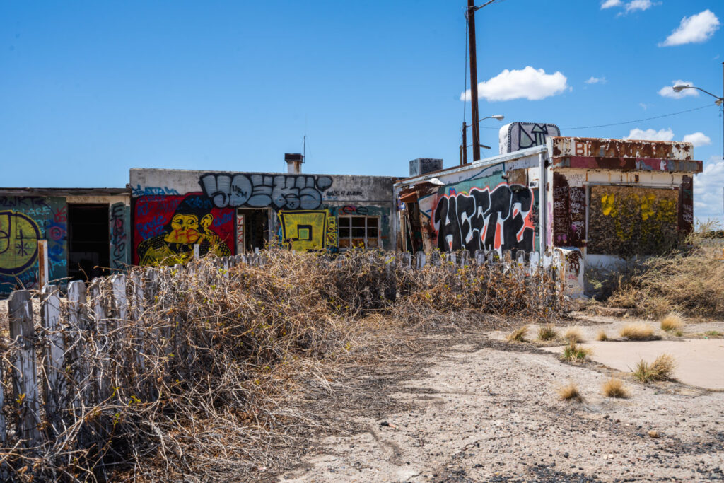 twin arrows trading post in arizona