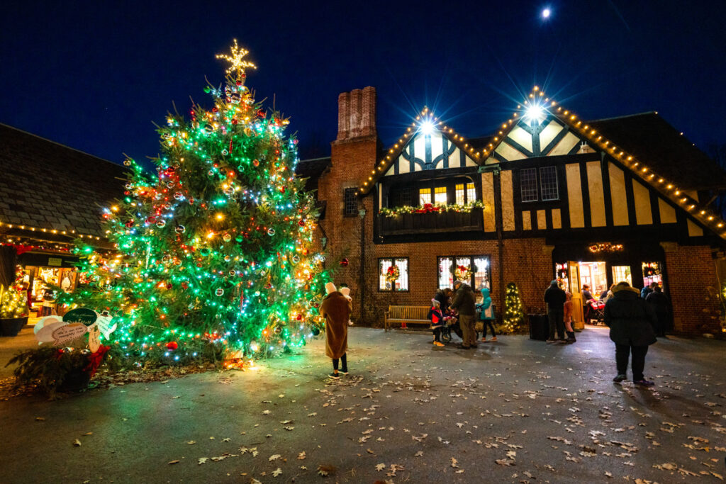 stan hywet hall christmas lights