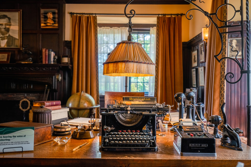 stan hywet hall office