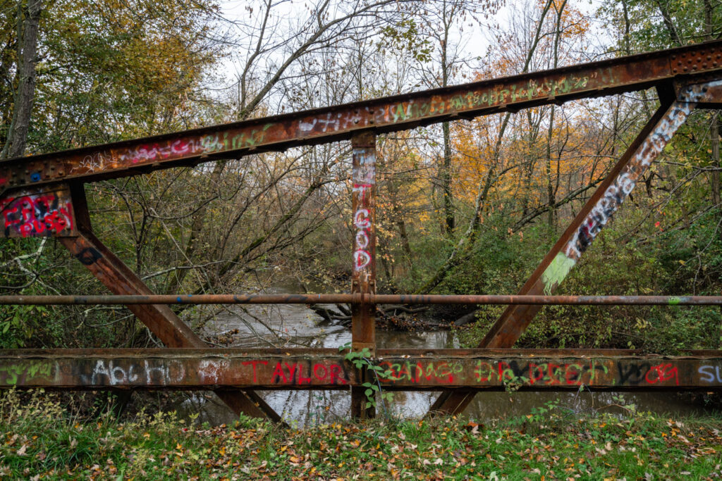 crybaby bridge in salem ohio