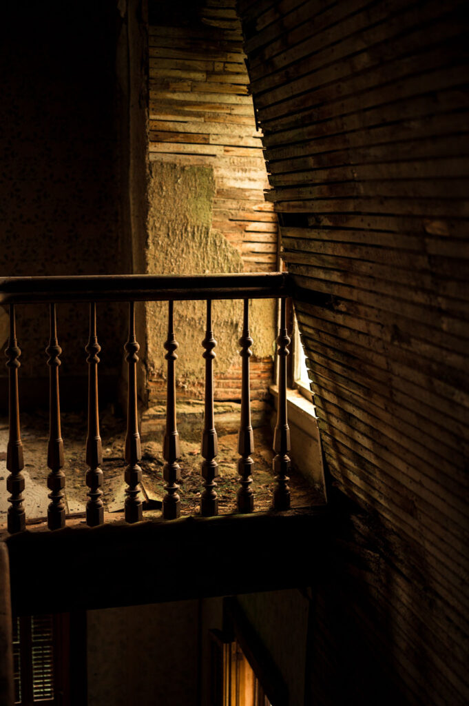 decaying abandoned victorian home