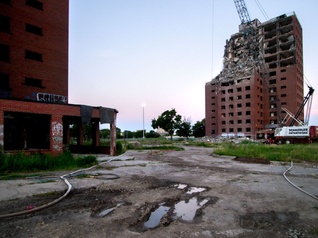 brewster douglass housing projects detroit michigan