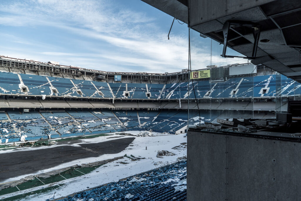 abandoned pontiac silverdome