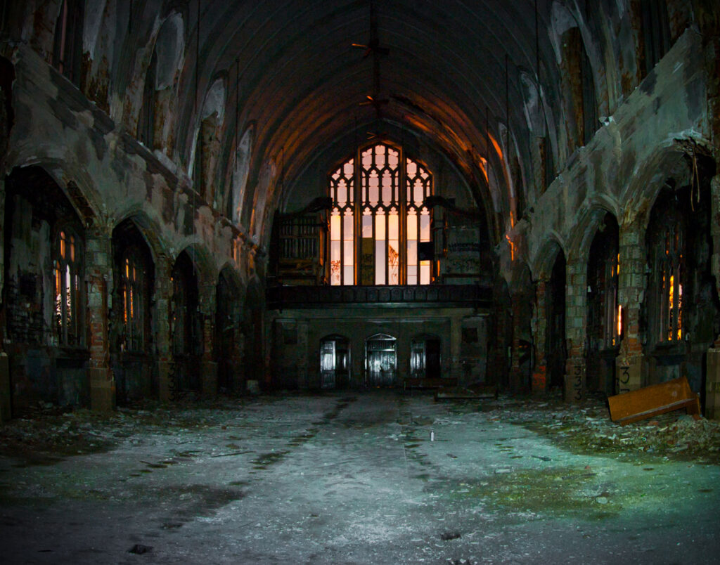 abandoned st agnes church in detroit